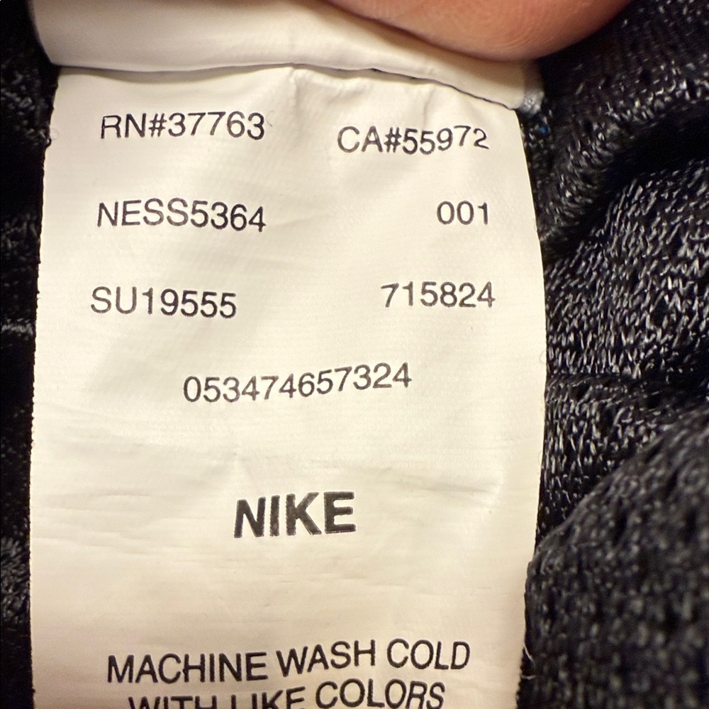 Nike Men's Black and Blue Athletic Shorts swim trunks XLT pockets, elastic waste - Picture 4 of 8